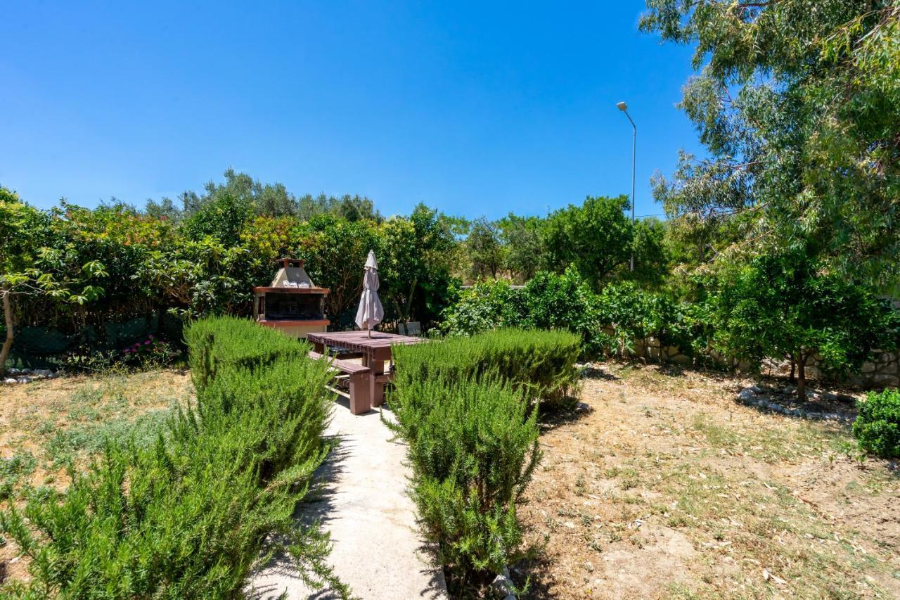Aristos Garden Apartments Kalithies Exterior foto